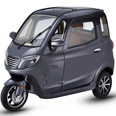 Enclosed Passenger 3 Wheel Electric Tricycle 60V 45Ah 230kg Loading
